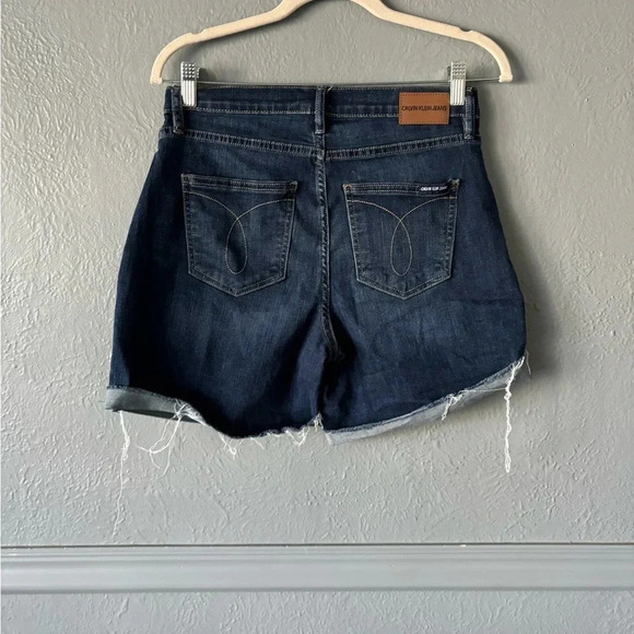 Calvin Klein, high rise, denim, cut off, shorts, size 6 - Picture 7 of 13